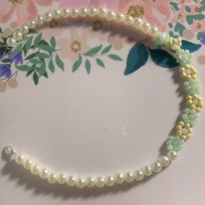 Pearl Flower Necklace !